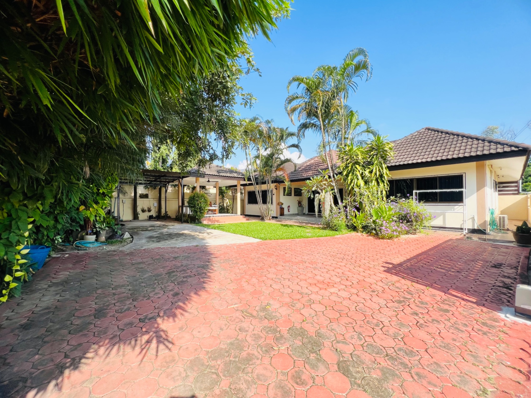 3 Bedroom House For Sale in Nong Khwai, Hang Dong, Chiang Mai - Image 1
