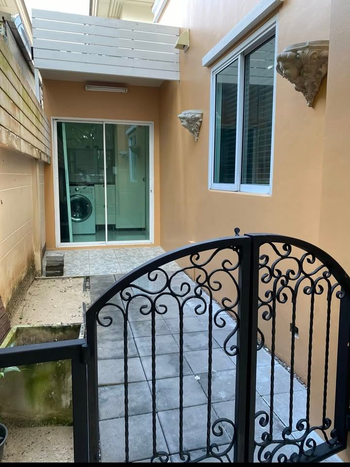 3 Bedroom House For Sale in Saphan Sung, Saphan Sung, Bangkok - Image 15