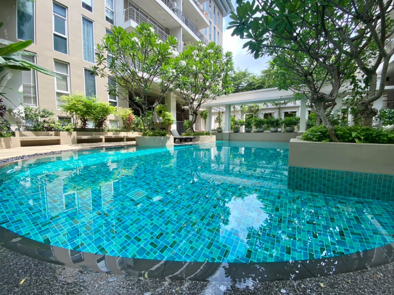ทวินพีคส์ คอนโด - Image 2