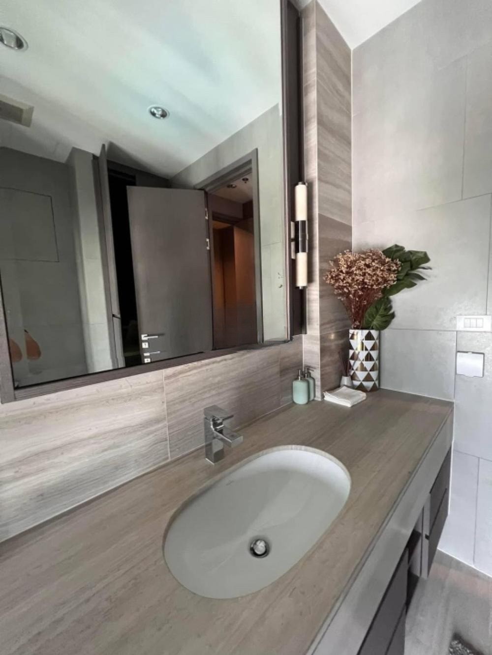 The Diplomat Sathorn - Image 9