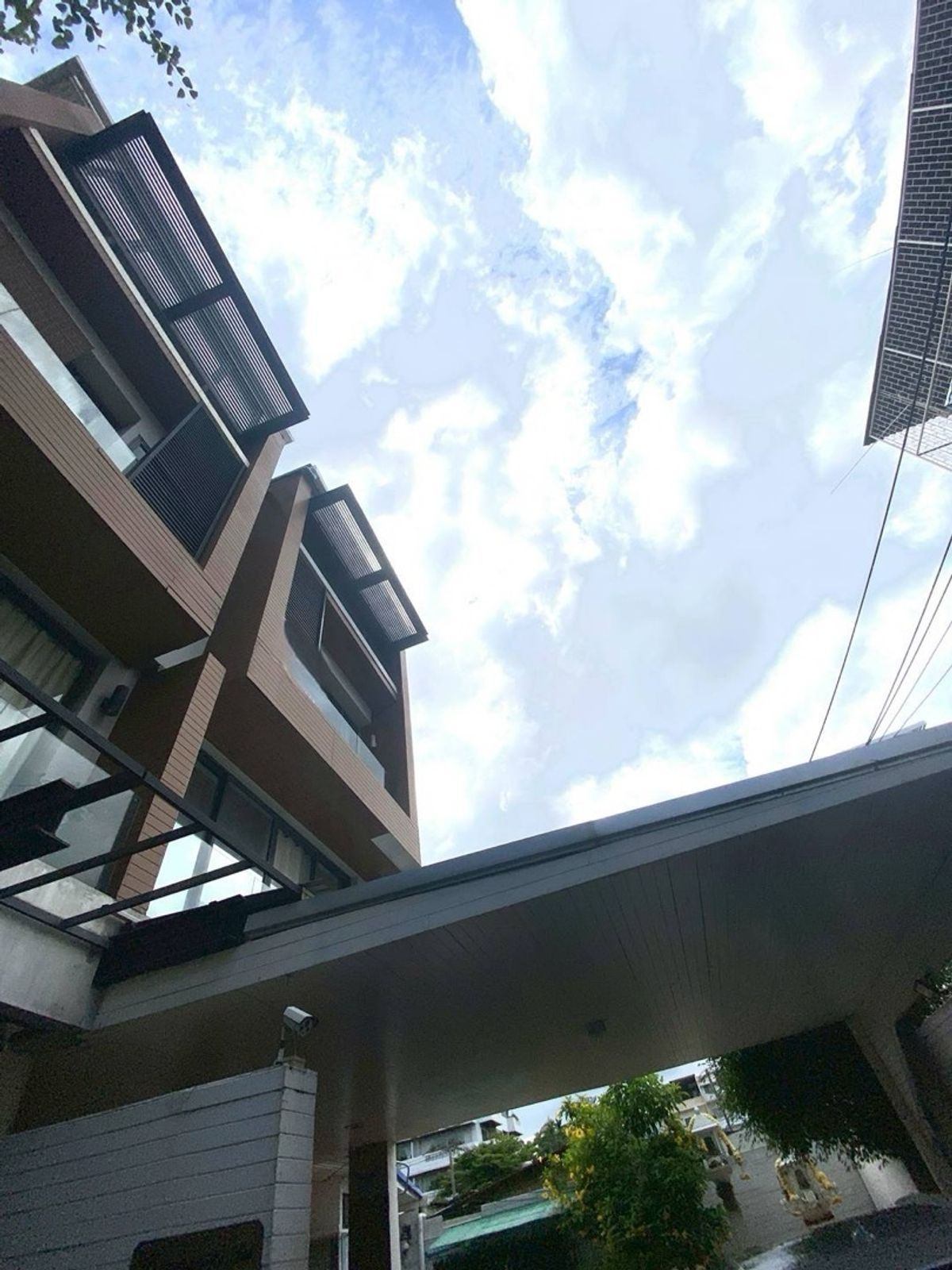 5 Bedroom Townhouse For Sale in Chong Nonsi, Yan Nawa, Bangkok - Image 5