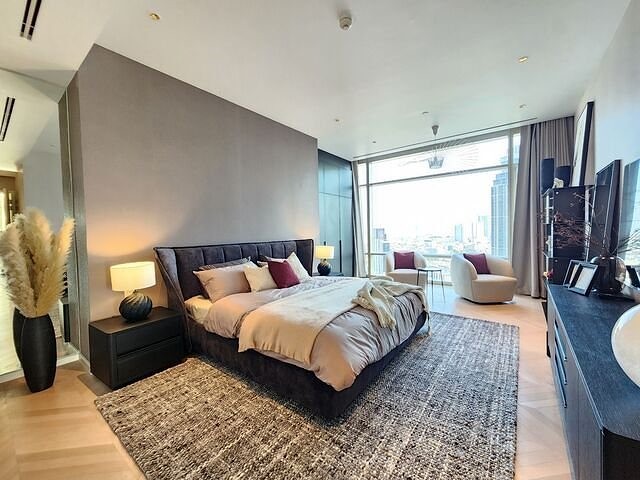 Four Seasons Private Residences - Image 5