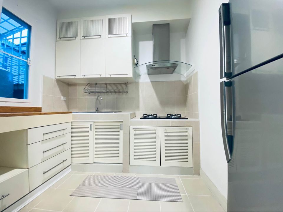3 Bedroom Townhouse For Rent in Wang Thonglang, Wang Thonglang, Bangkok - Image 6