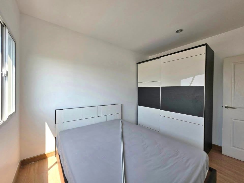 3 Bedroom Townhouse For Sale in Suan Luang, Suan Luang, Bangkok - Image 12