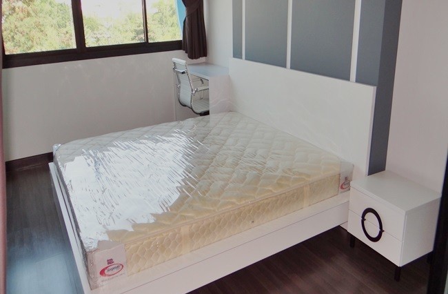Boat Condo - Image 12
