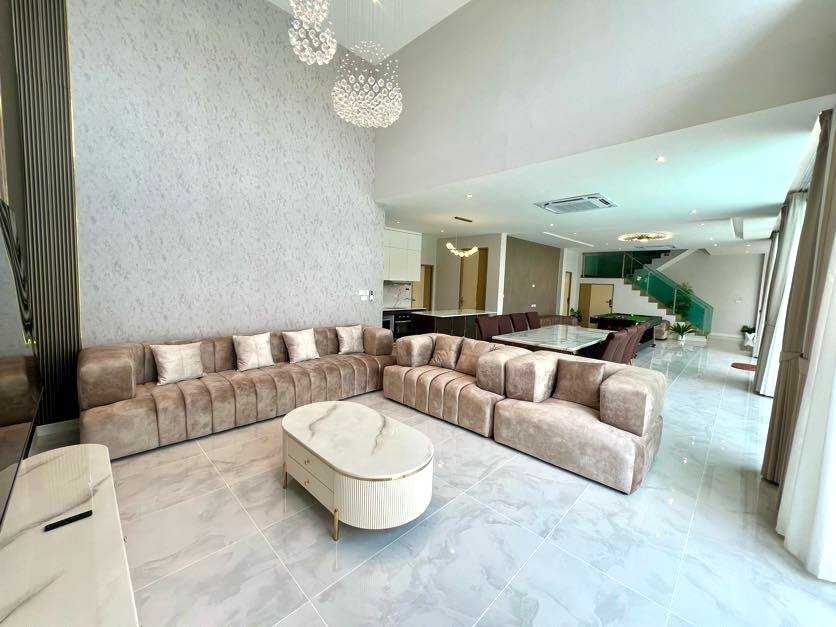 7 Bedroom House For Sale in Mae Hia, Mueang Chiang Mai, Chiang Mai - Image 4