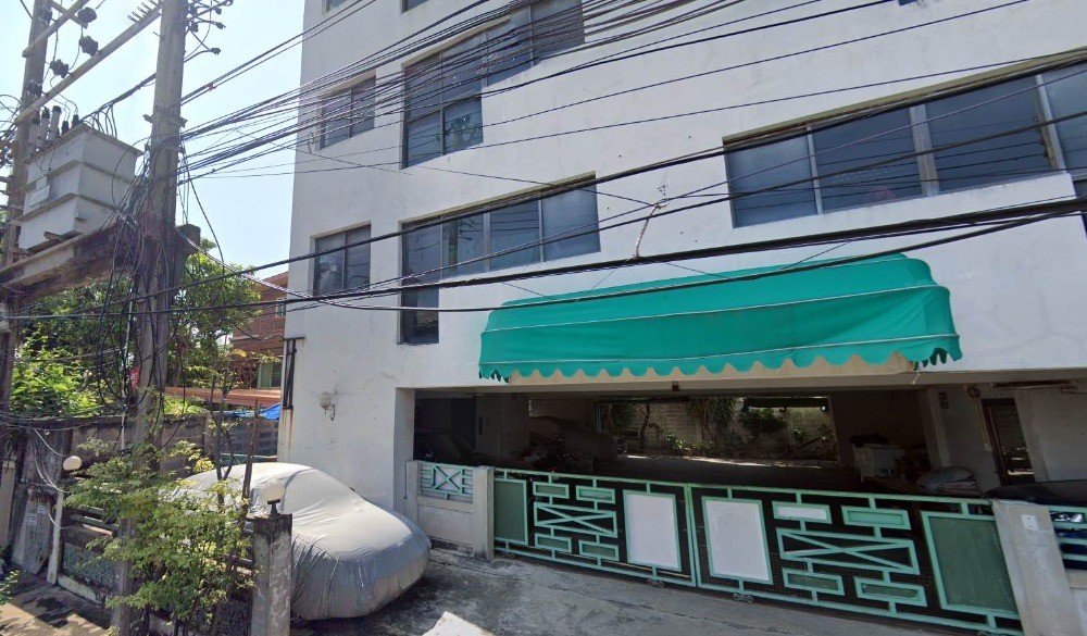  Retail Space For Sale in Phra Khanong Nuea, Vadhana, Bangkok - Image 2