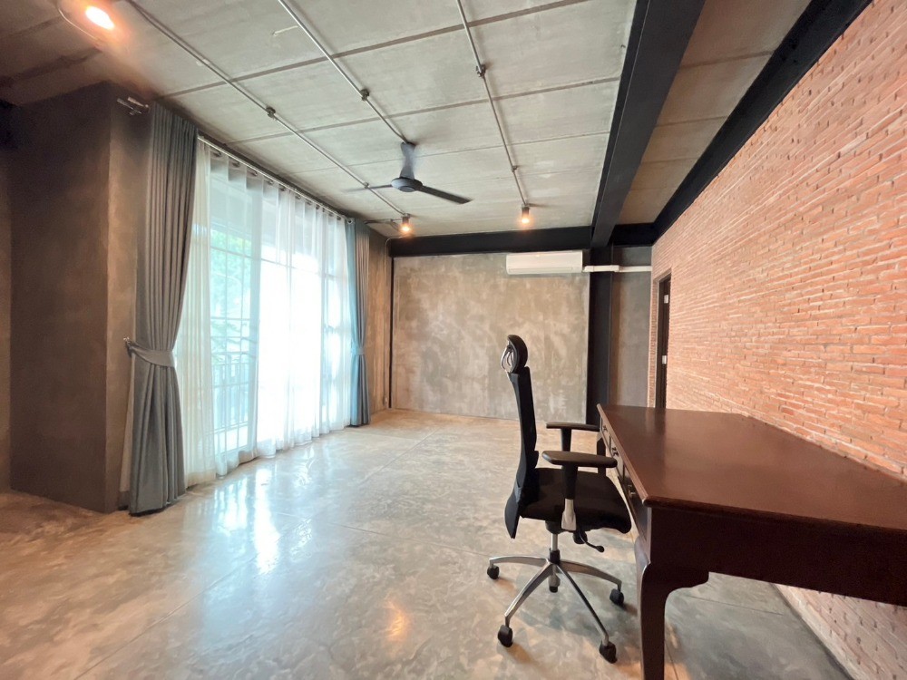 3 Bedroom Condo For Rent in Phra Khanong Nuea, Vadhana, Bangkok - Image 23