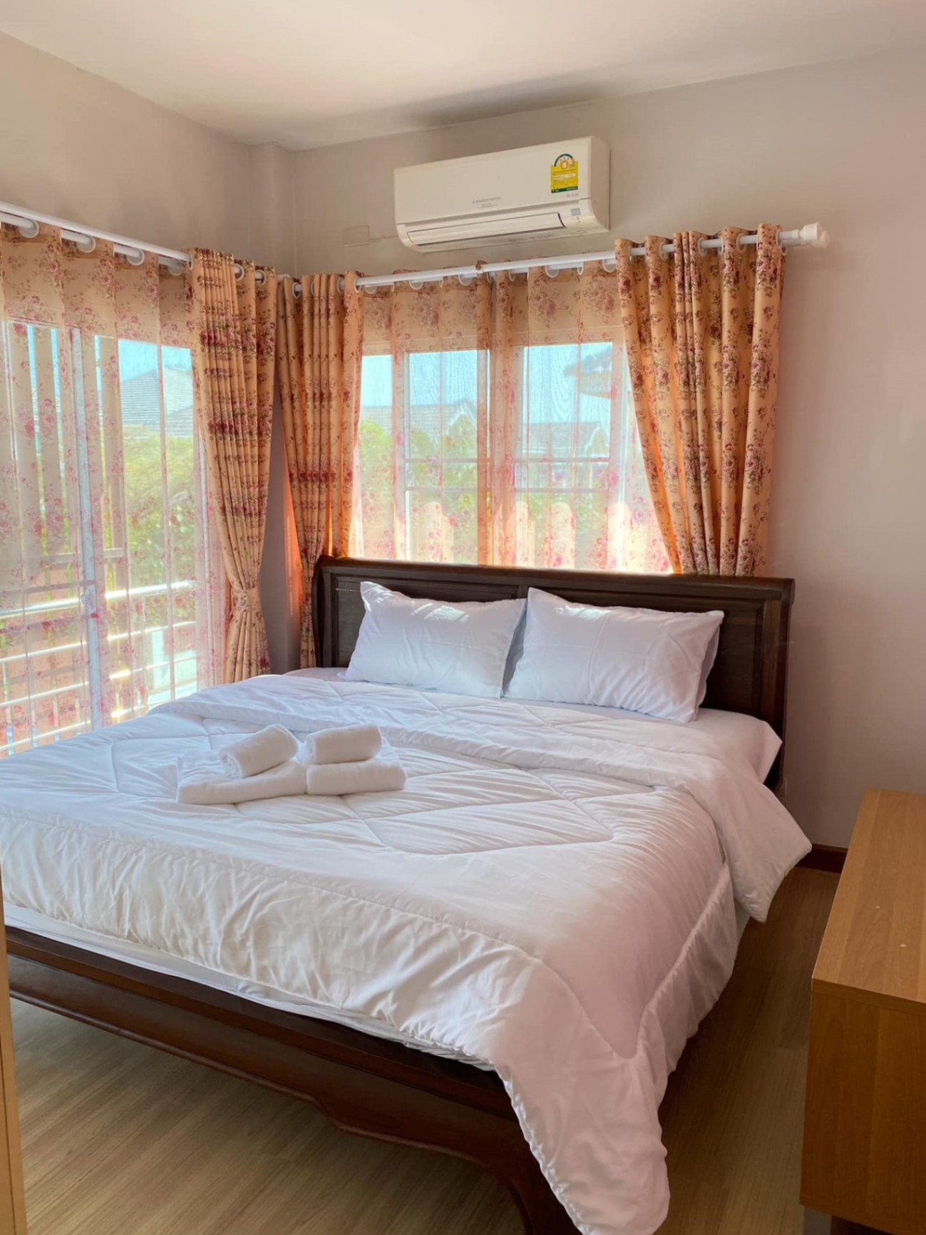 4 Bedroom House For Sale in San Phak Wan, Hang Dong, Chiang Mai - Image 6
