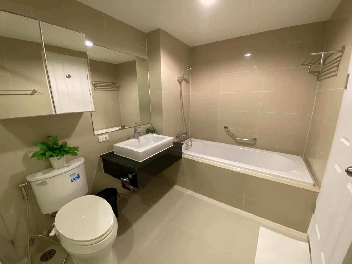 Belle Grand Rama 9 - Image 7