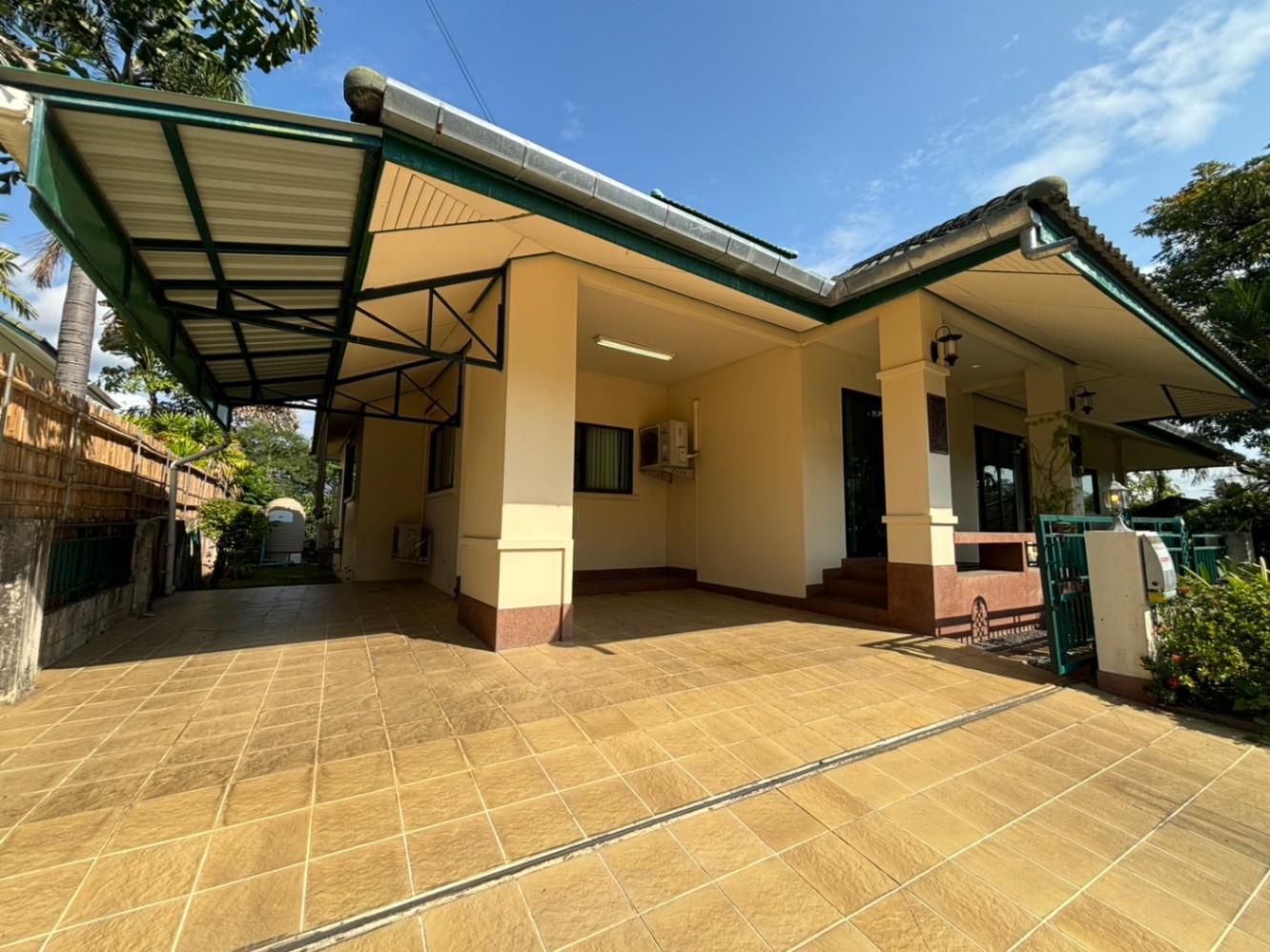 Lanna Pinery Home - Image 22
