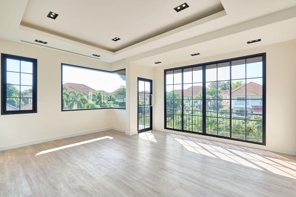 4 Bedroom House For Sale in San Phranet, San Sai, Chiang Mai - Image 9