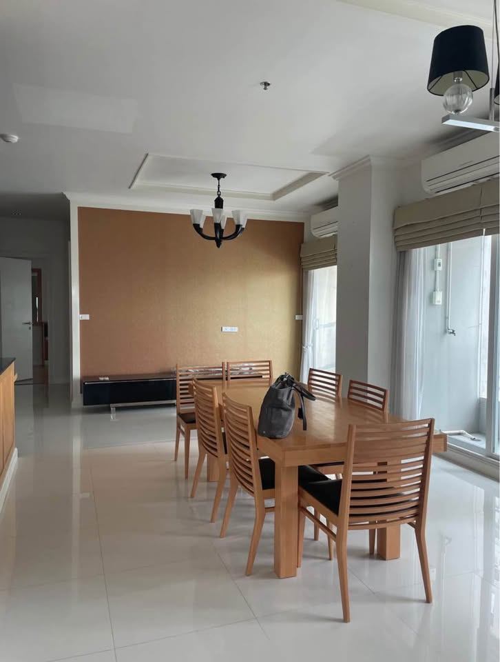 The Four Wings Residence - Image 2