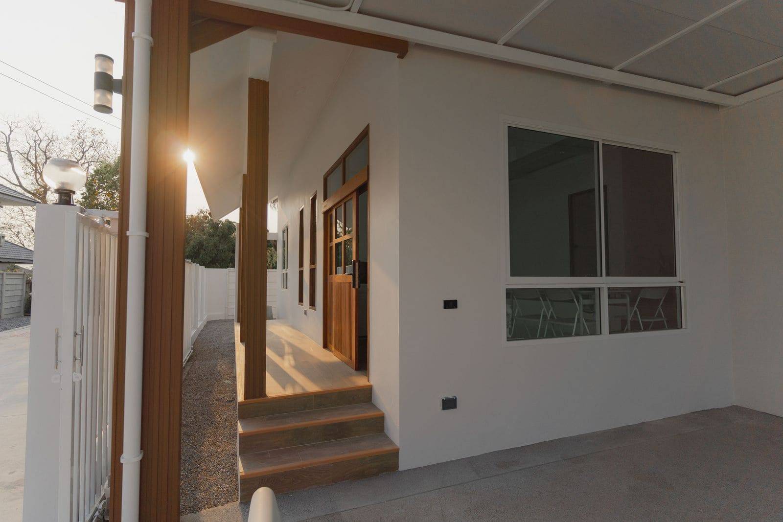 3 Bedroom House For Sale in San Phak Wan, Hang Dong, Chiang Mai - Image 2