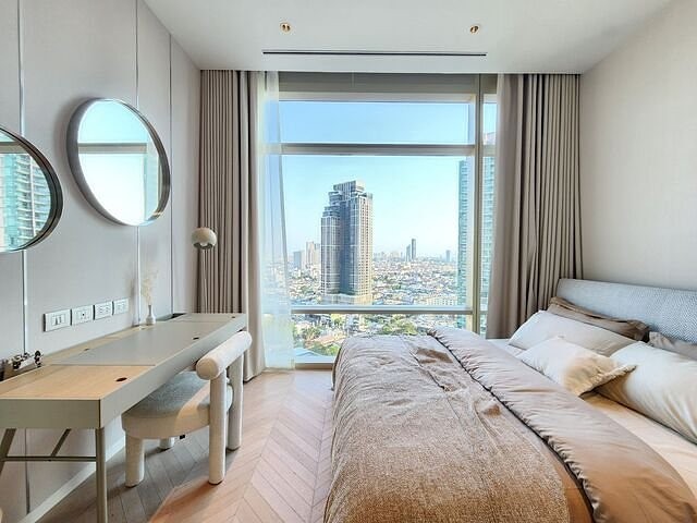 Four Seasons Private Residences - Image 6