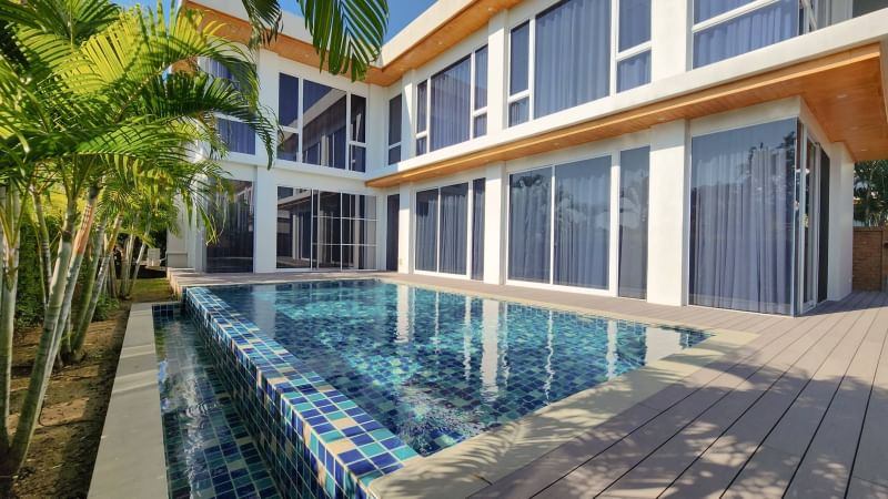 Plover Cove Villas - Image 1