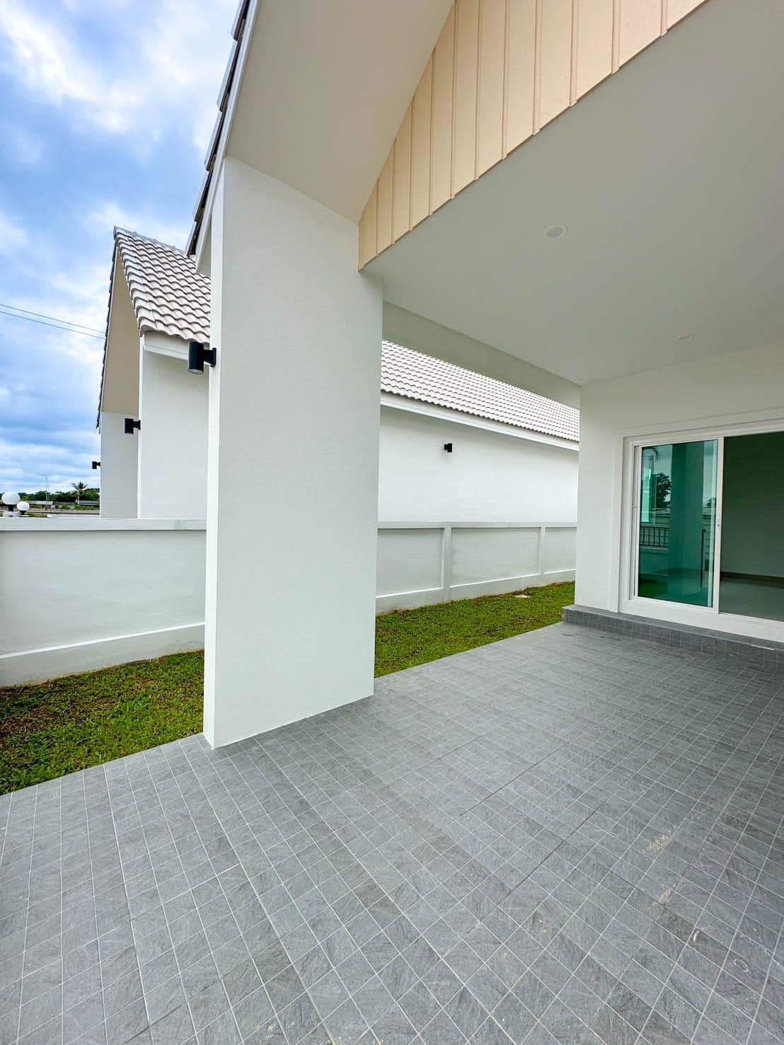 2 Bedroom House For Sale in Nam Phrae, Hang Dong, Chiang Mai - Image 8