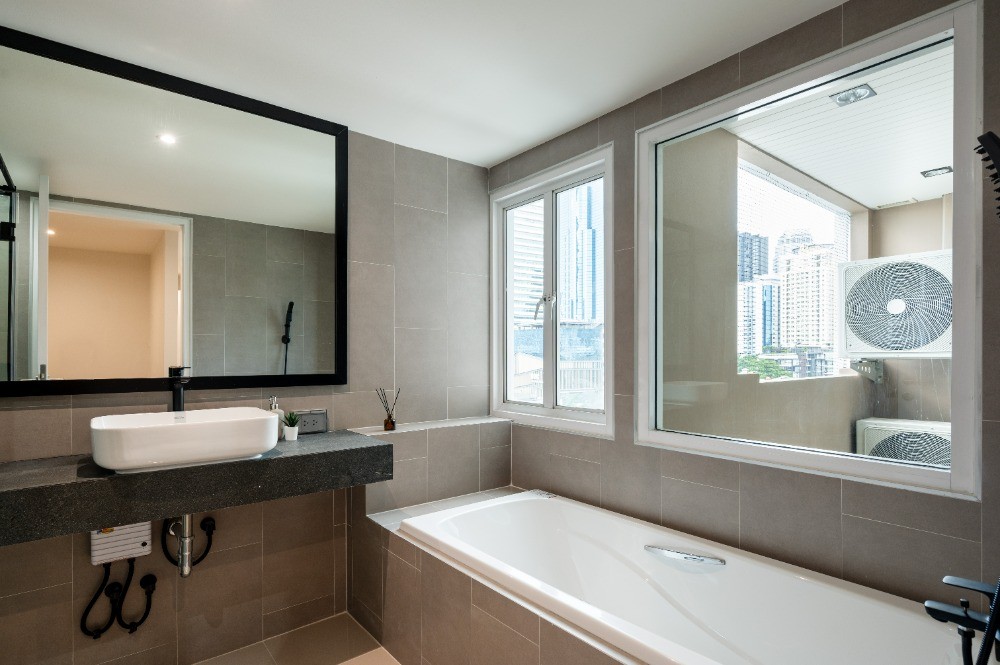 LE NICE CONDO - Image 21
