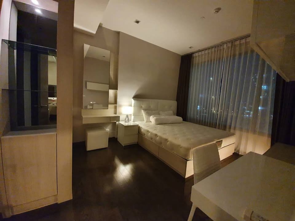 Q Asoke - Image 4