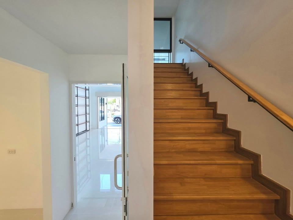 3 Bedroom Townhouse For Sale in Suan Luang, Suan Luang, Bangkok - Image 14