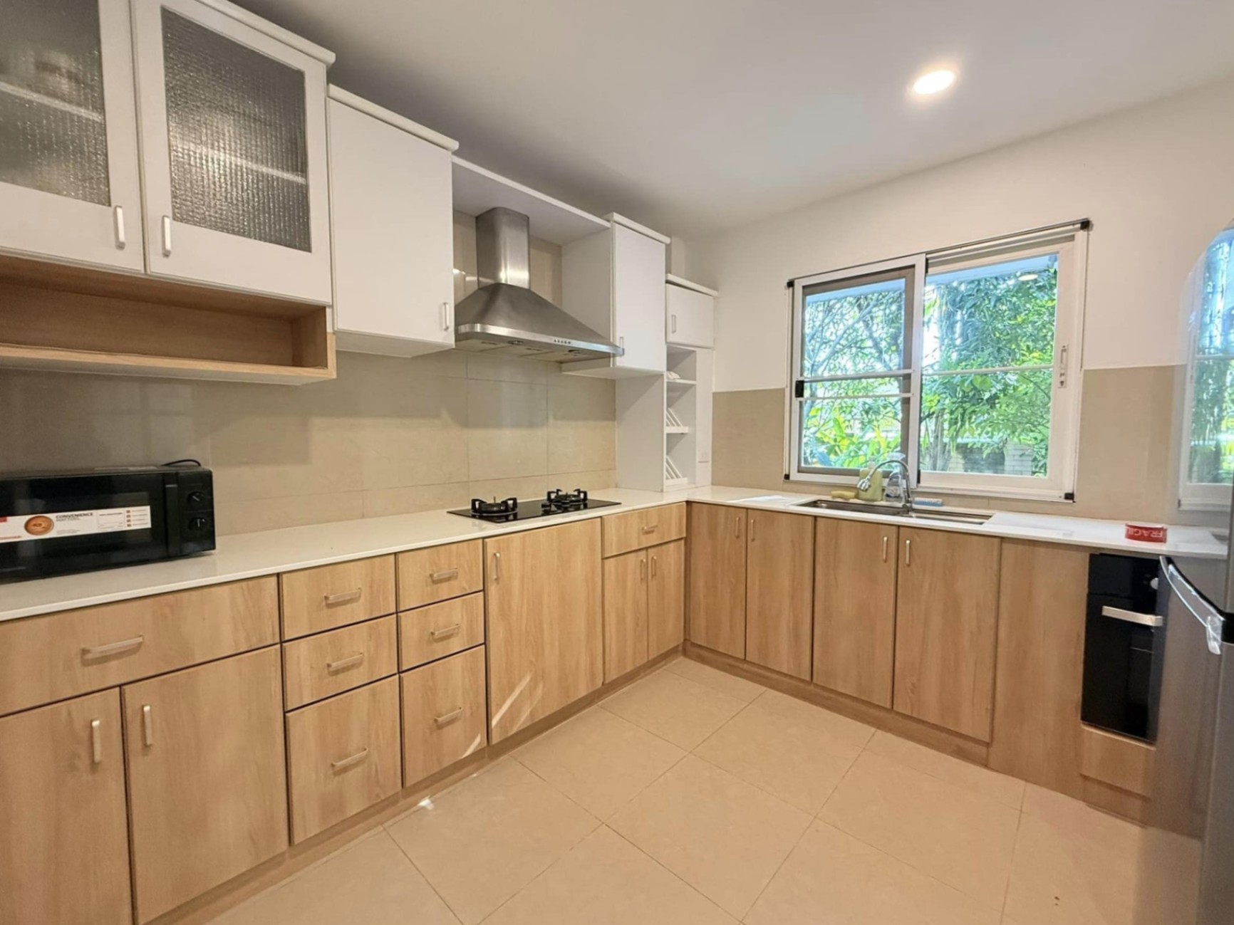 Home in Park - Image 3