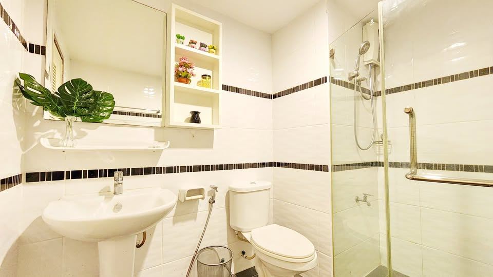 Seven Star Condo - Image 5