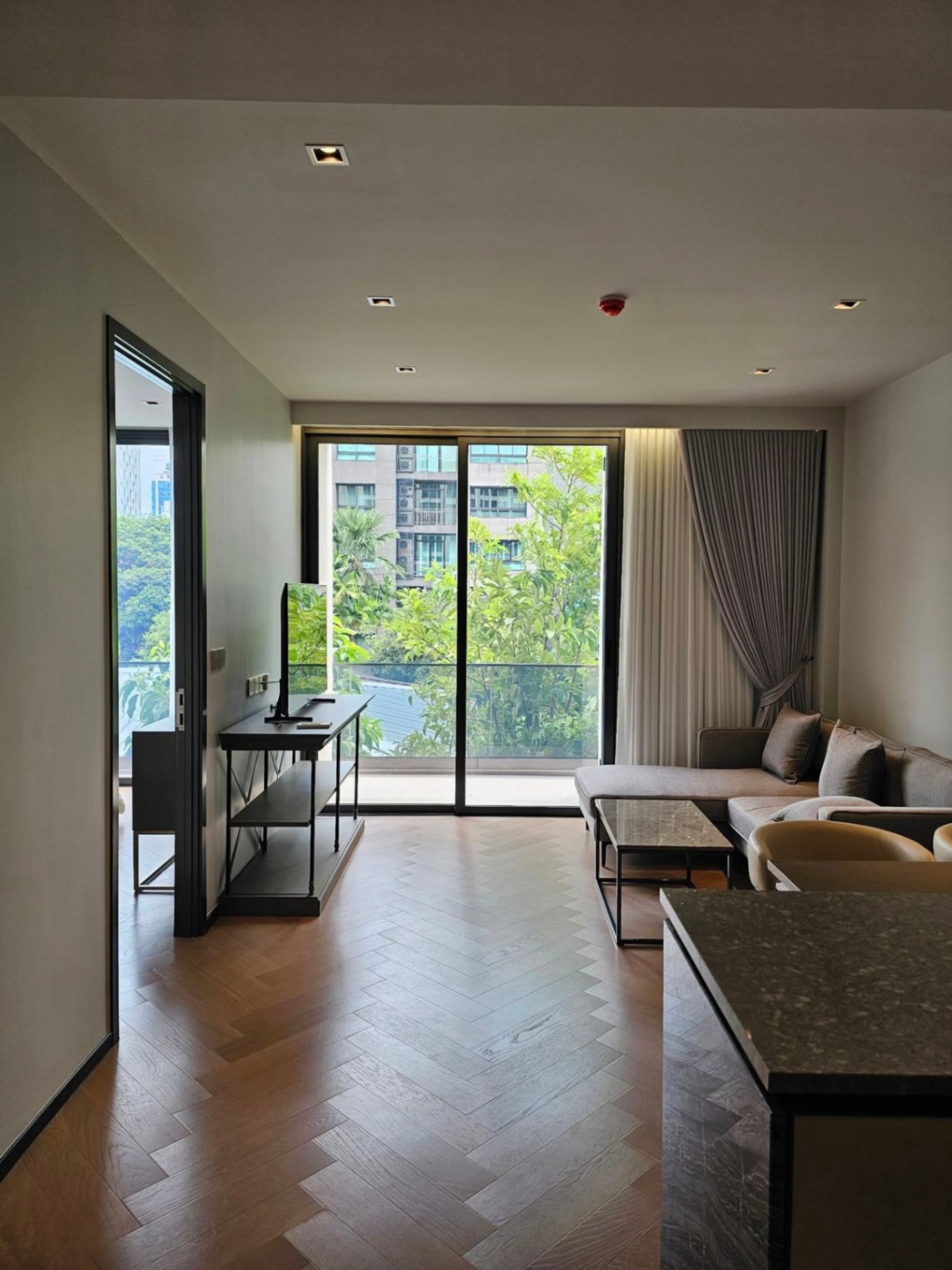 The Reserve Sukhumvit 61 - Image 1