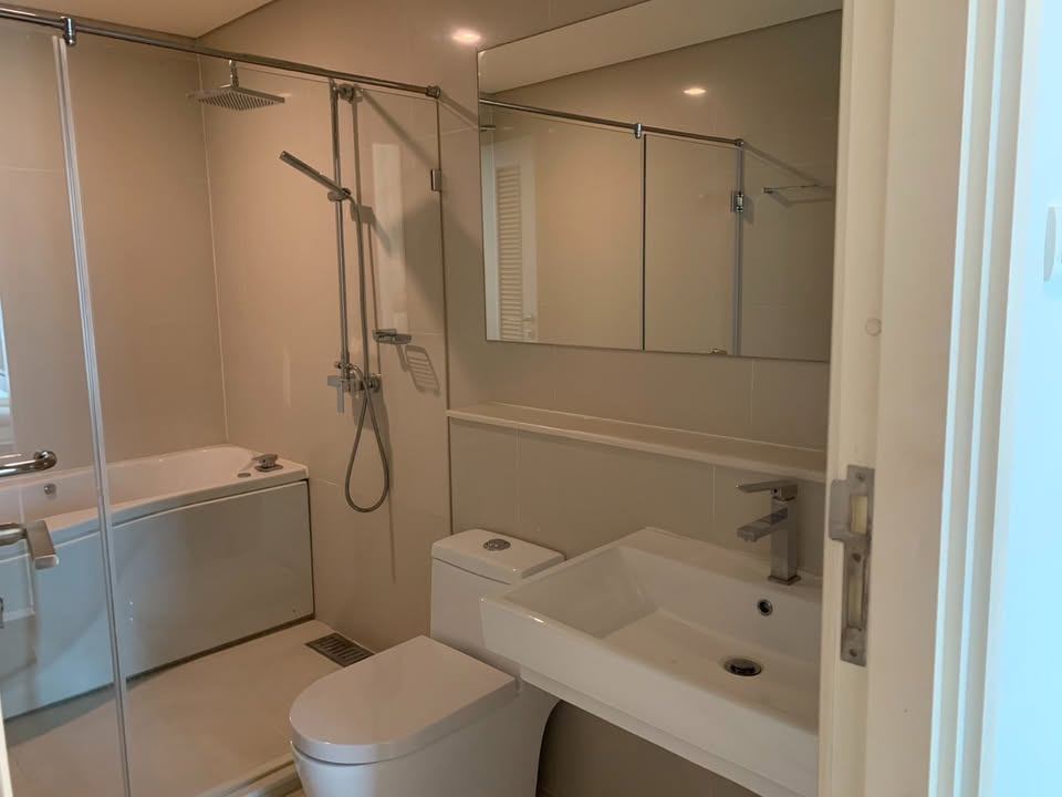 Ivy Thonglor 23 - Image 9