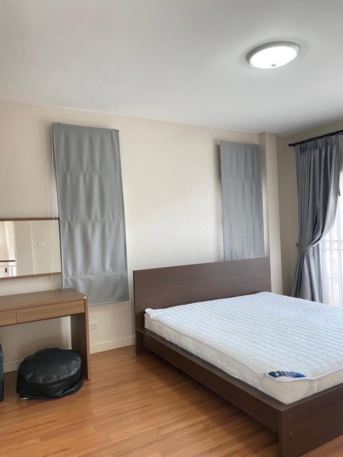 3 ห้องนอน บ้านเดี่ยว สำหรับเช่า ใน บางแก้ว, บางพลี, สมุทรปราการ - Image 9