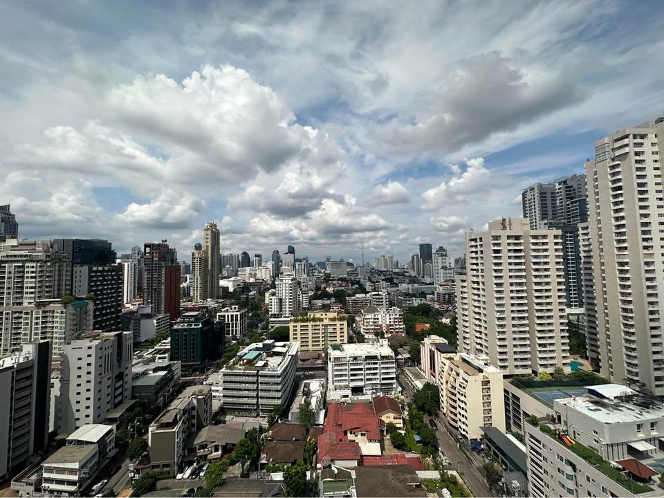 Noble Around Sukhumvit 33 - Image 7