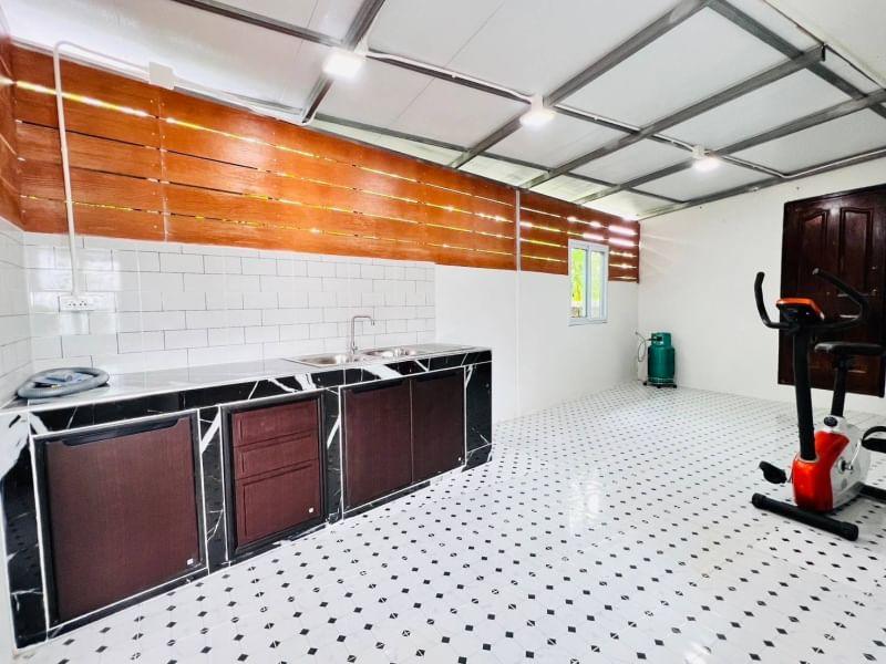 3 卧室 独立房屋  在  - Image 13