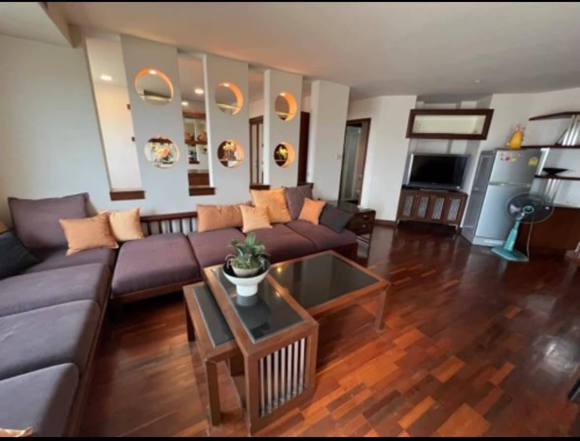 2 Bedroom Condo For Sale in Bang Phongphang, Yan Nawa, Bangkok - Image 2