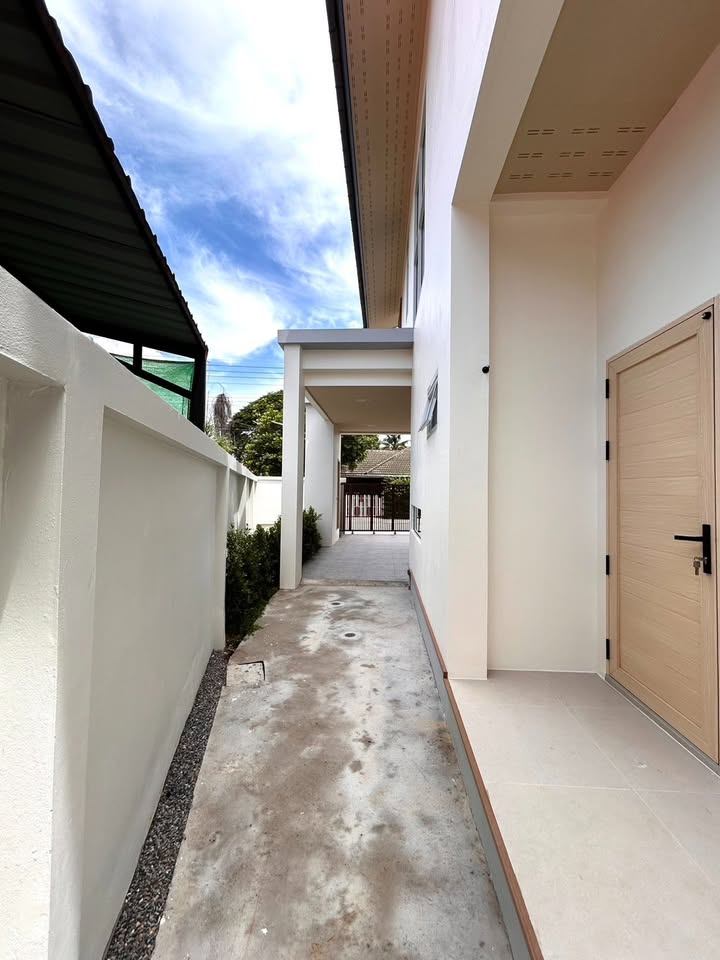 J.C. Garden Ville - Image 13
