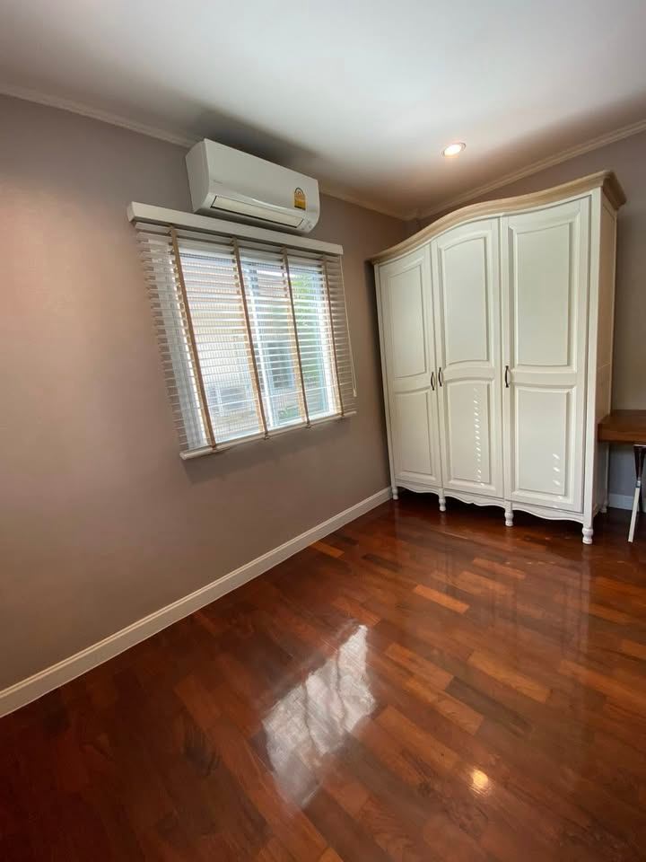 3 Bedroom House For Sale in Saphan Sung, Saphan Sung, Bangkok - Image 29