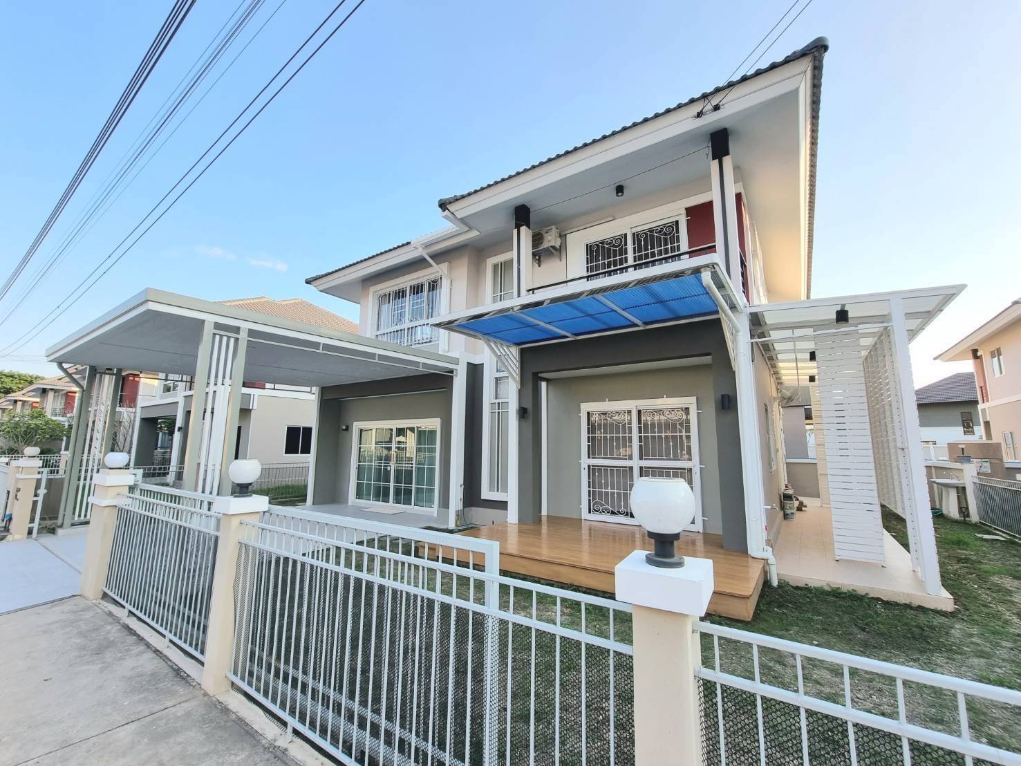 3 卧室 独立房屋 出租 在  - Image 1