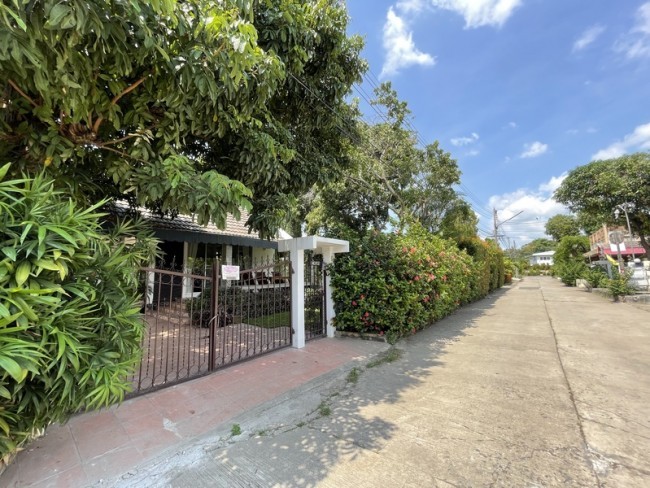 3 Bedroom House For Sale in Pa Daet, Mueang Chiang Mai, Chiang Mai - Image 11