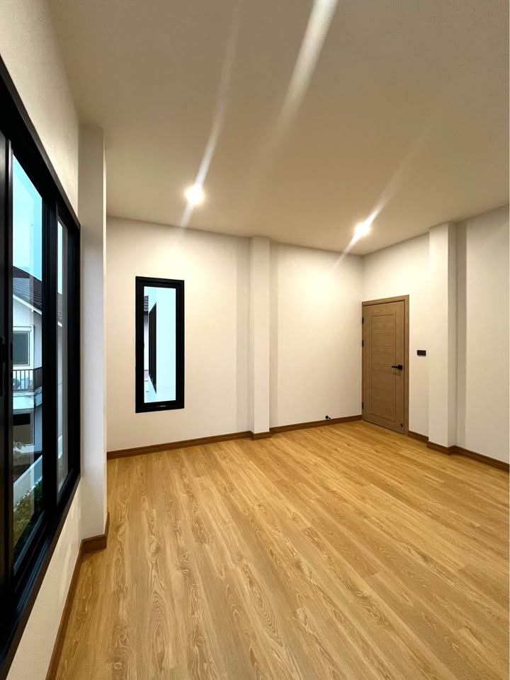 4 Bedroom House For Sale in Nong Chom, San Sai, Chiang Mai - Image 5