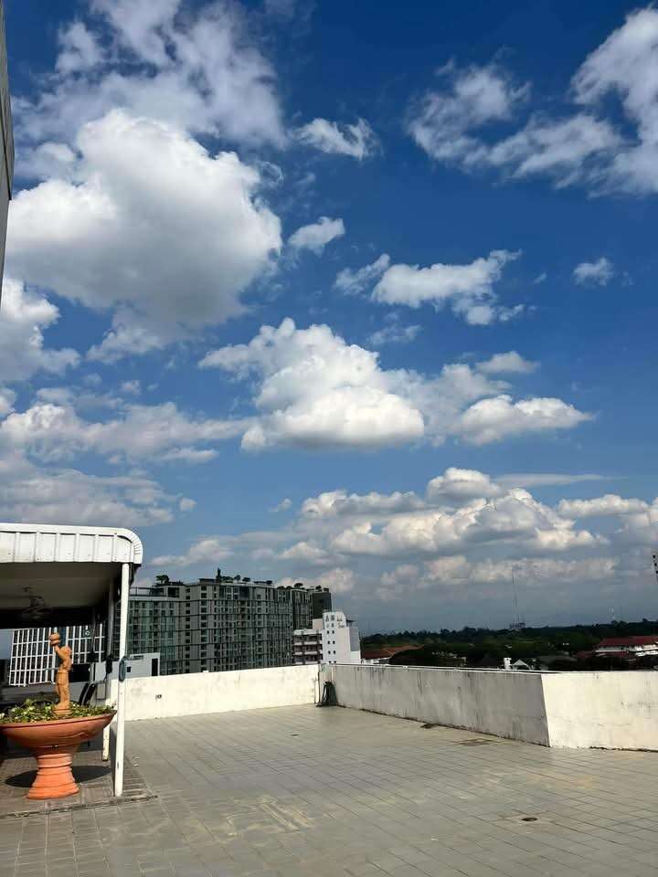 ChangKlan Resident - Image 3