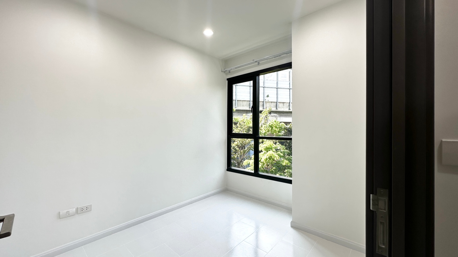 THE BASE Park West - Sukhumvit 77 - Image 3