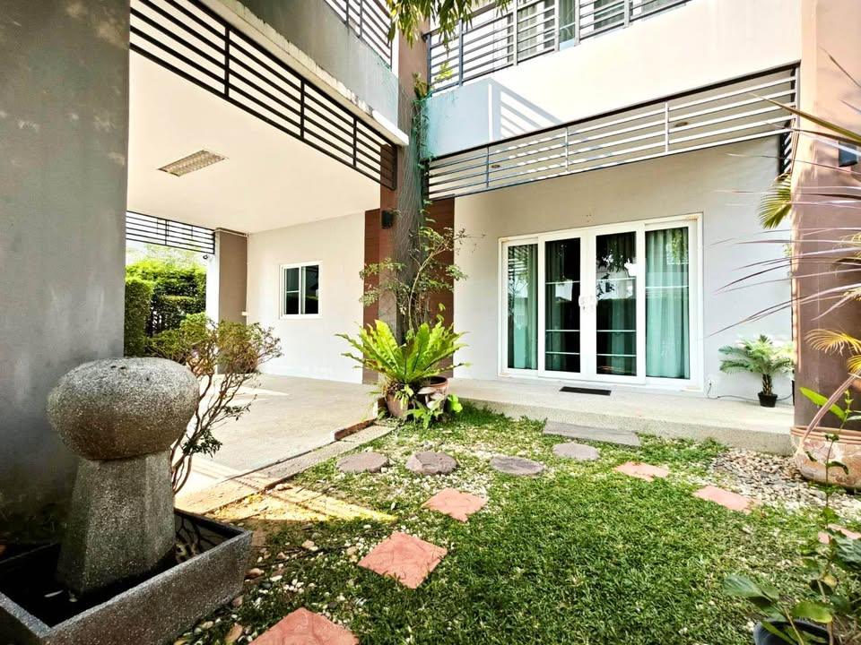 San Saran - Mod Chic - Image 15