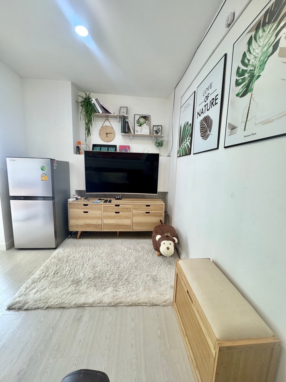 SR Land Condo - Image 2