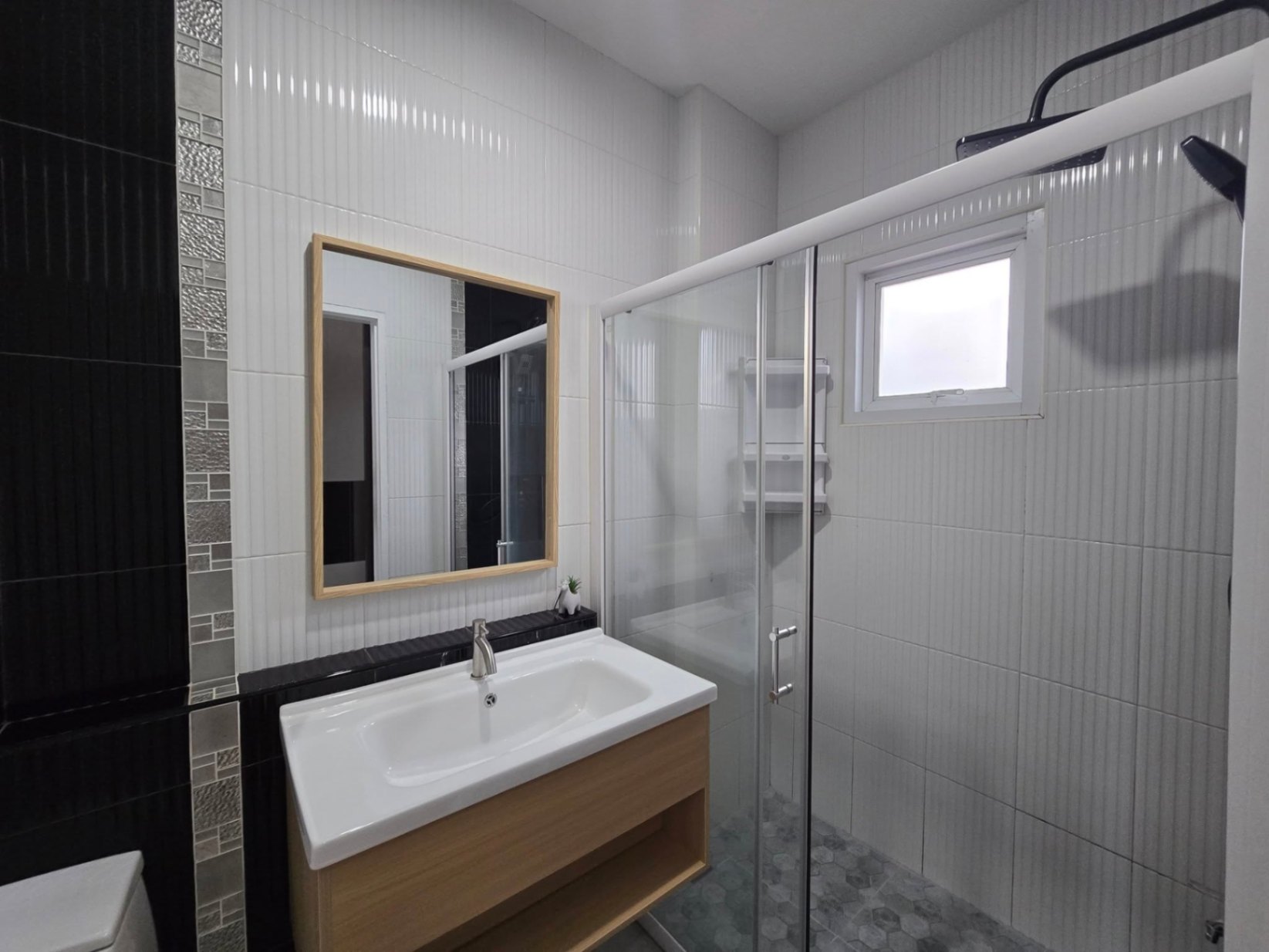 4 Bedroom House For Sale in Pa Daet, Mueang Chiang Mai, Chiang Mai - Image 18