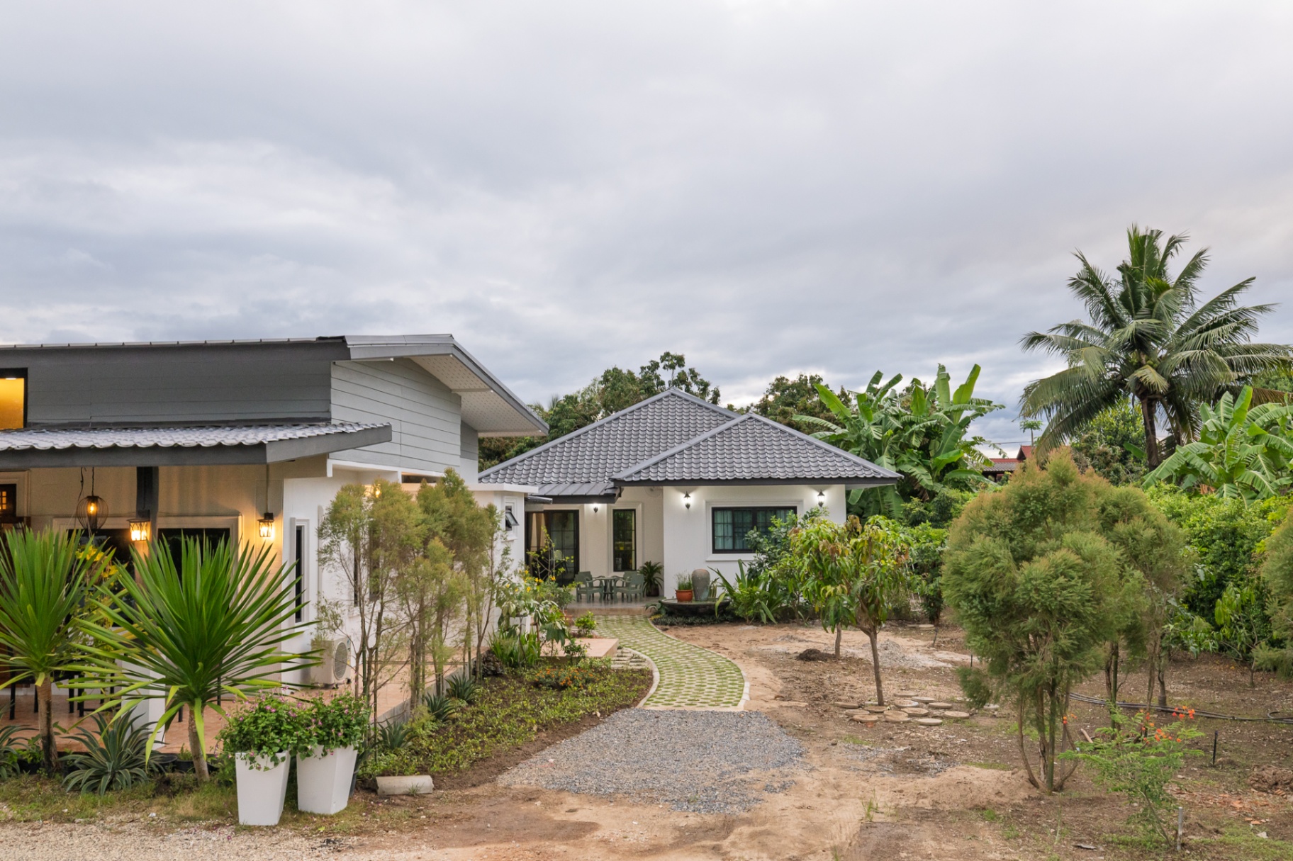 5 Bedroom House For Sale in Tha Kwang, Saraphi, Chiang Mai - Image 3