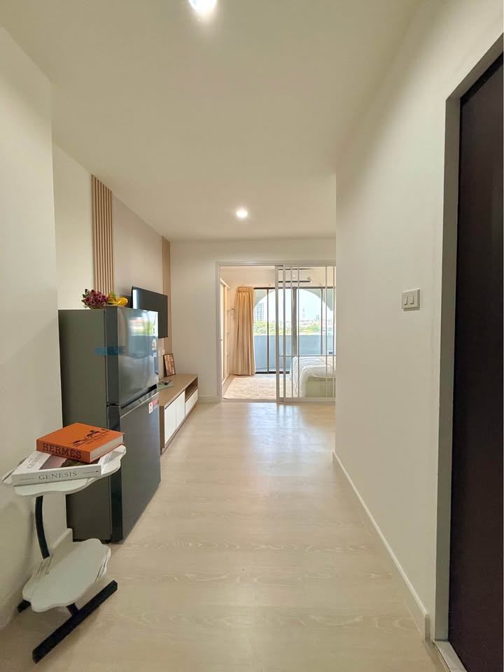 Sereno Airport Condominium - Image 6