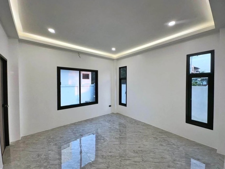 3 Bedroom House For Sale in San Phranet, San Sai, Chiang Mai - Image 9