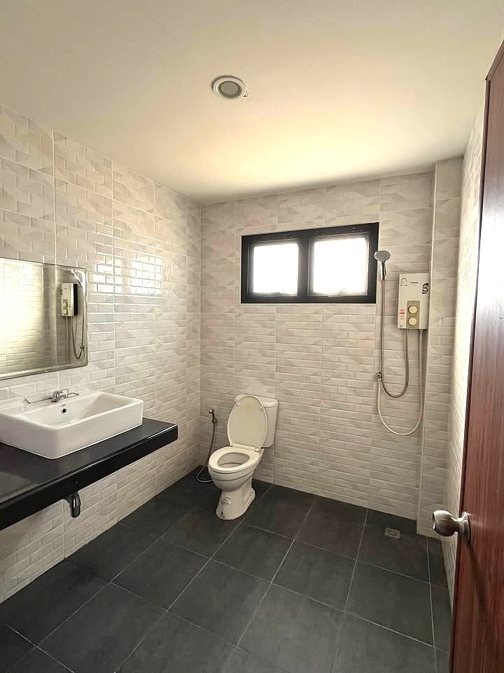 4 Bedroom House For Sale in Nong Hoi, Mueang Chiang Mai, Chiang Mai - Image 6