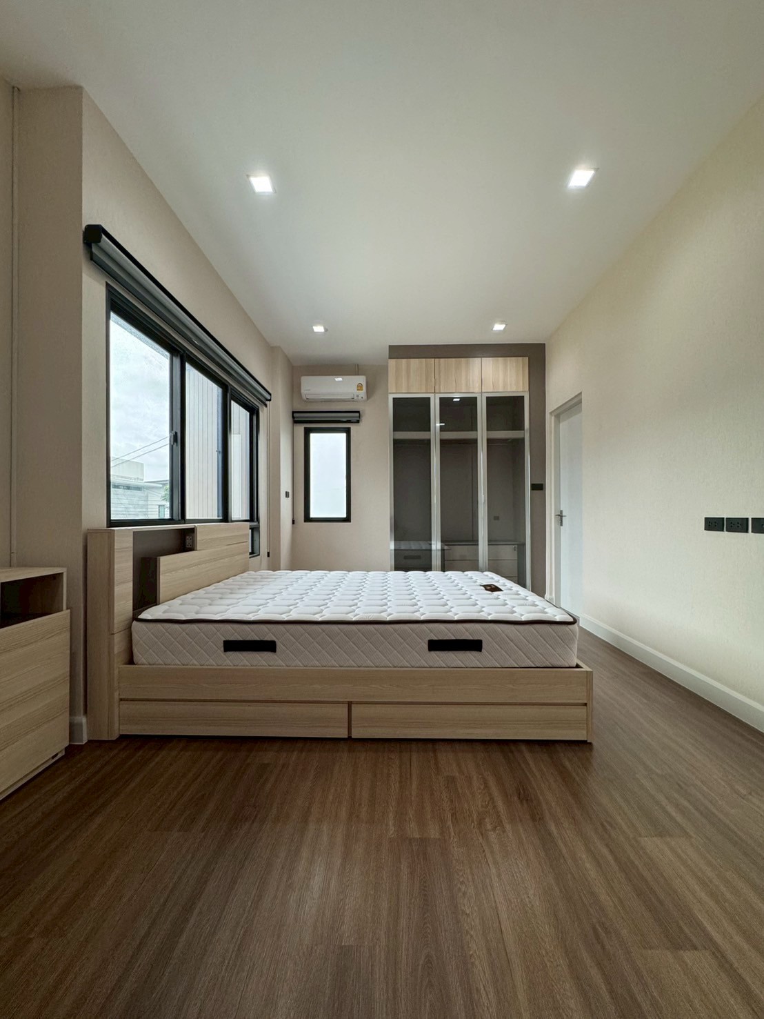 5 ห้องนอน บ้านเดี่ยว สำหรับขาย ใน คลองสองต้นนุ่น, ลาดกระบัง, กรุงเทพมหานคร - Image 9