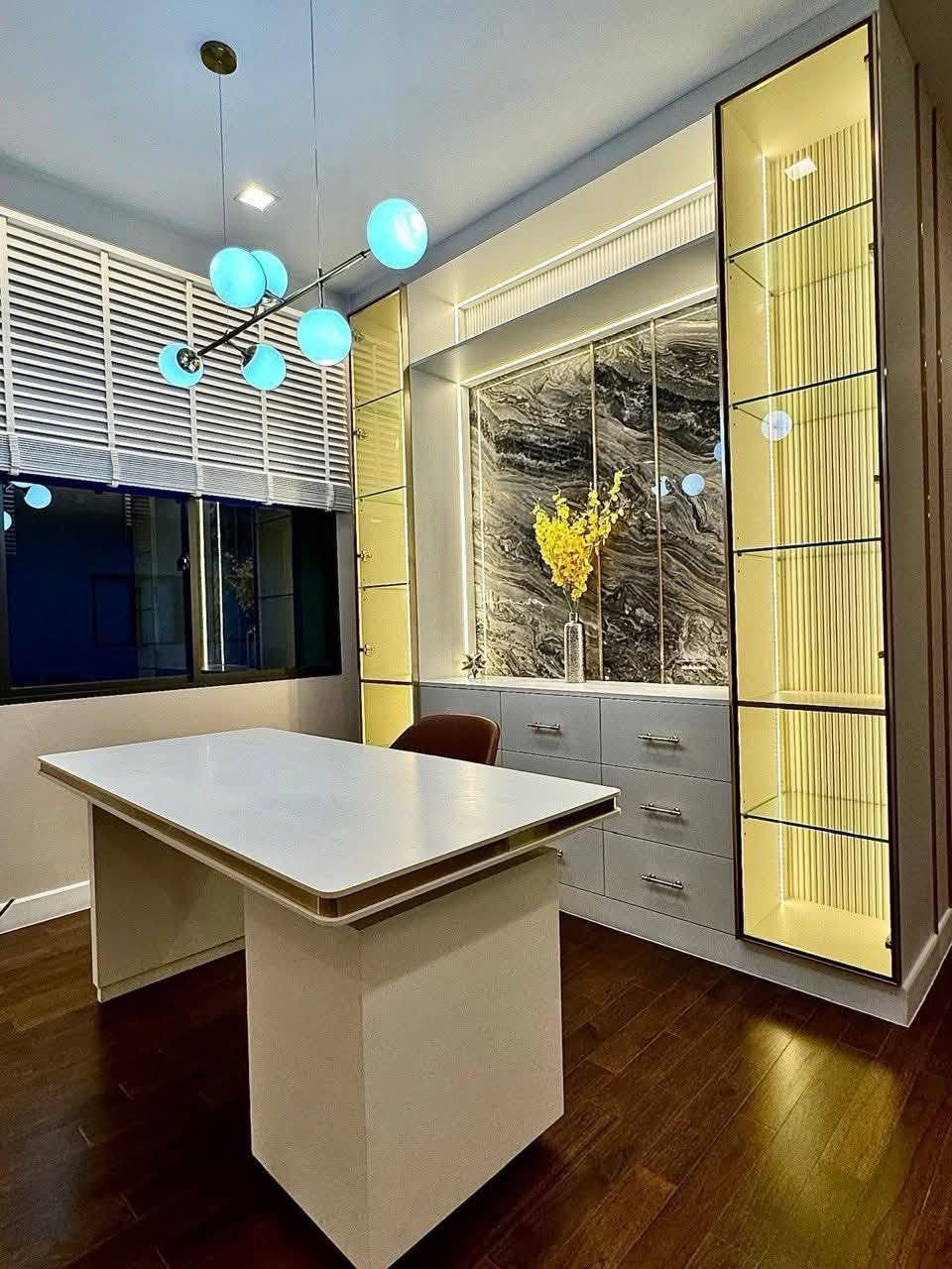 5 Bedroom House For Sale in Saphan Sung, Saphan Sung, Bangkok - Image 10