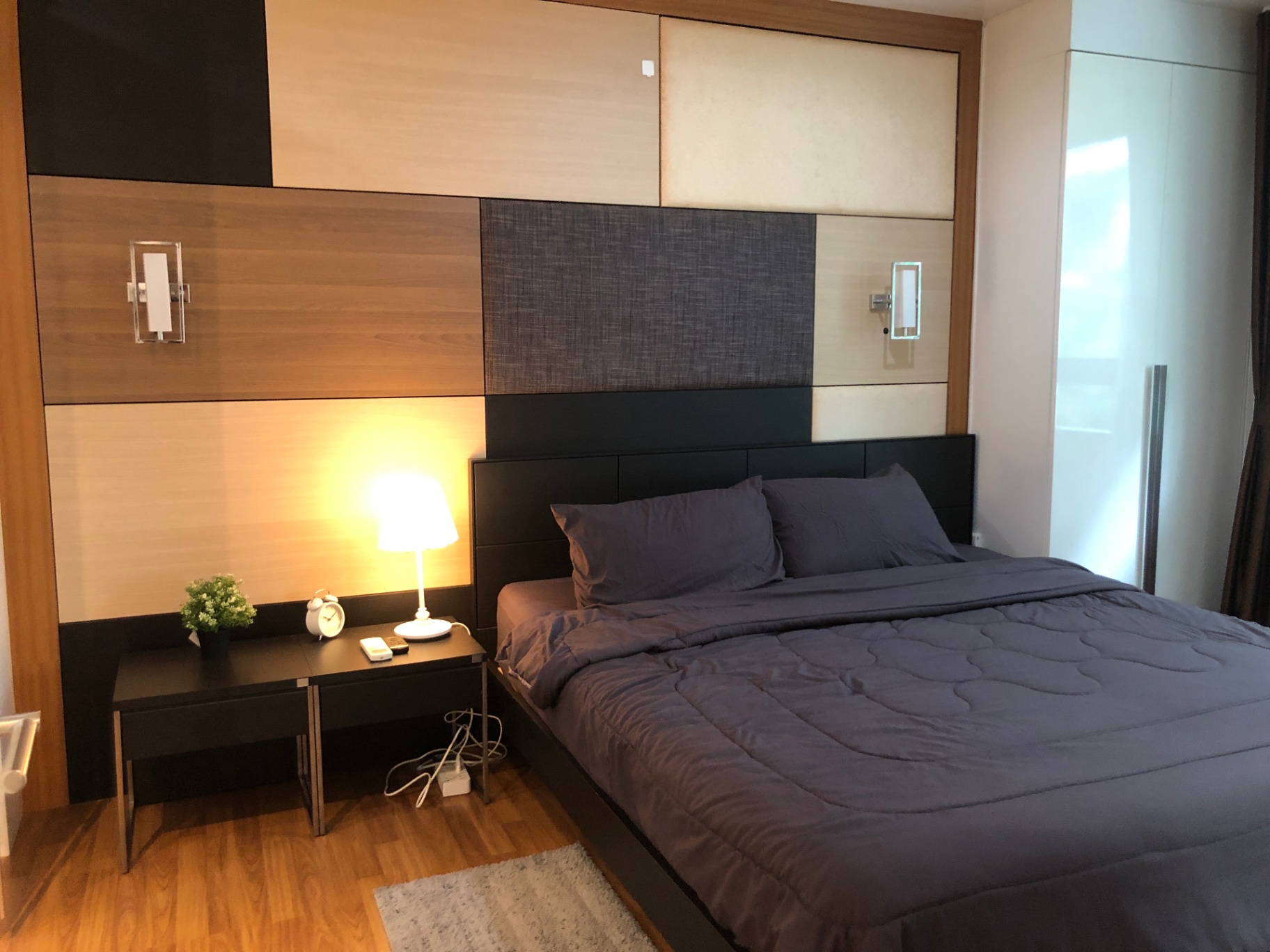 The Clover Thonglor - Image 7