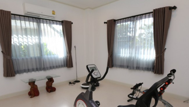 4 Bedroom House For Sale in San Na Meng, San Sai, Chiang Mai - Image 7